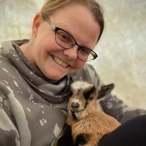 Meet your Posher, Denise